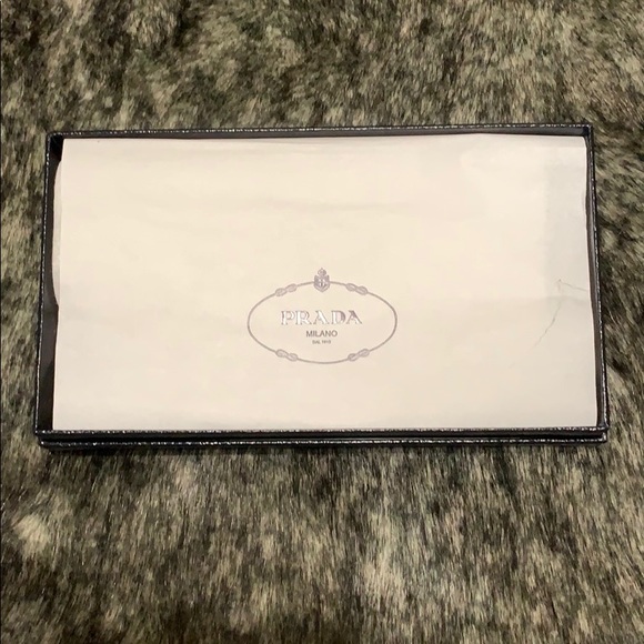 Authentic PRADA IPhone XS MAX case - Picture 8 of 10